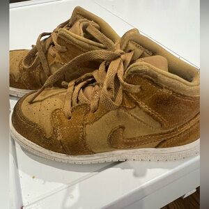 Nike Kids Brown High-Top Sneakers